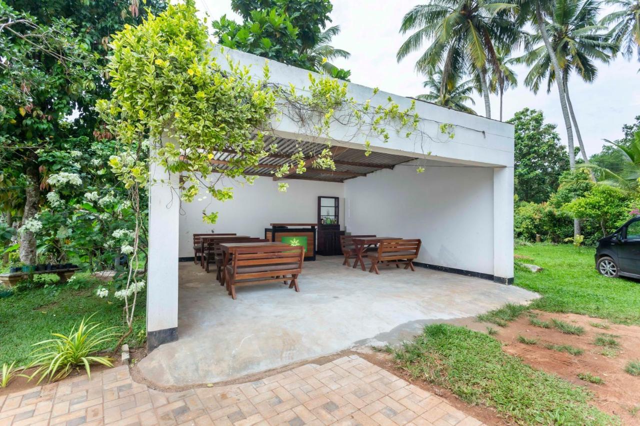 Cinnamon Estate Villa マータラ エクステリア 写真