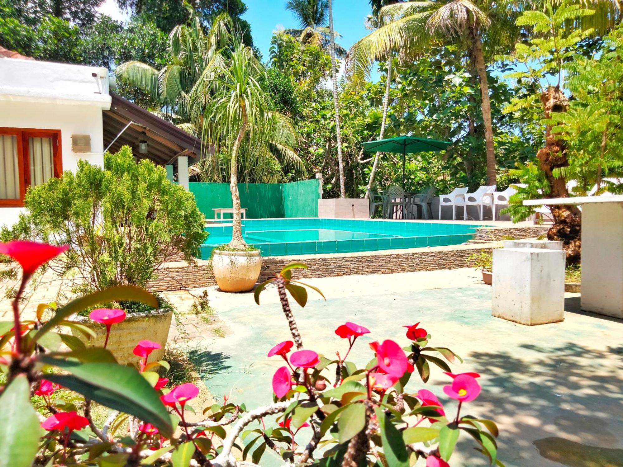 Cinnamon Estate Villa マータラ エクステリア 写真